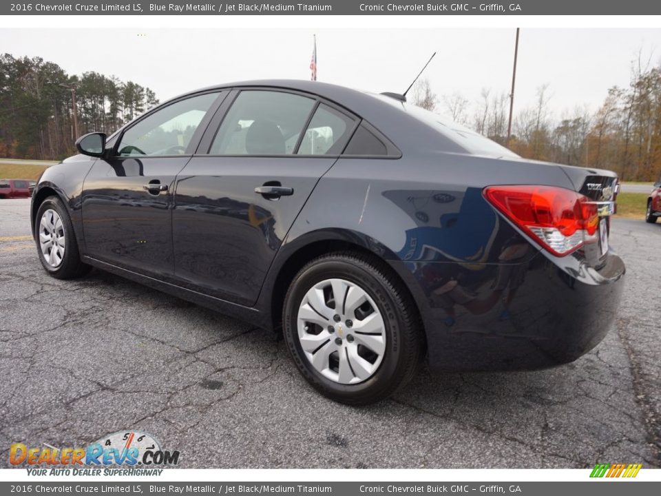2016 Chevrolet Cruze Limited LS Blue Ray Metallic / Jet Black/Medium Titanium Photo #5