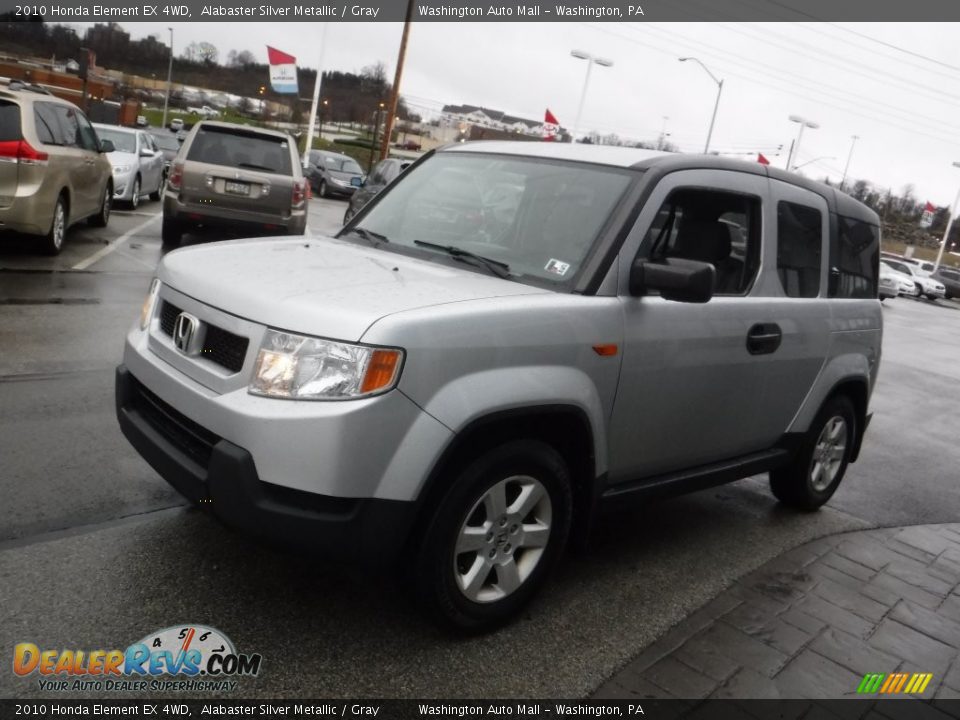 Front 3/4 View of 2010 Honda Element EX 4WD Photo #5
