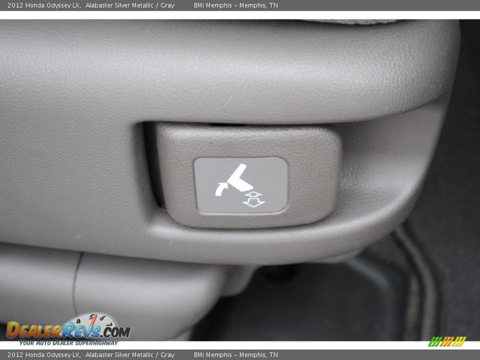 2012 Honda Odyssey LX Alabaster Silver Metallic / Gray Photo #22