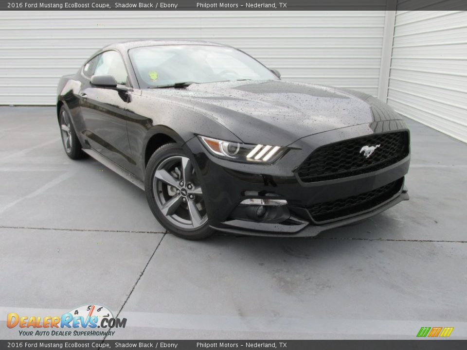 Front 3/4 View of 2016 Ford Mustang EcoBoost Coupe Photo #1