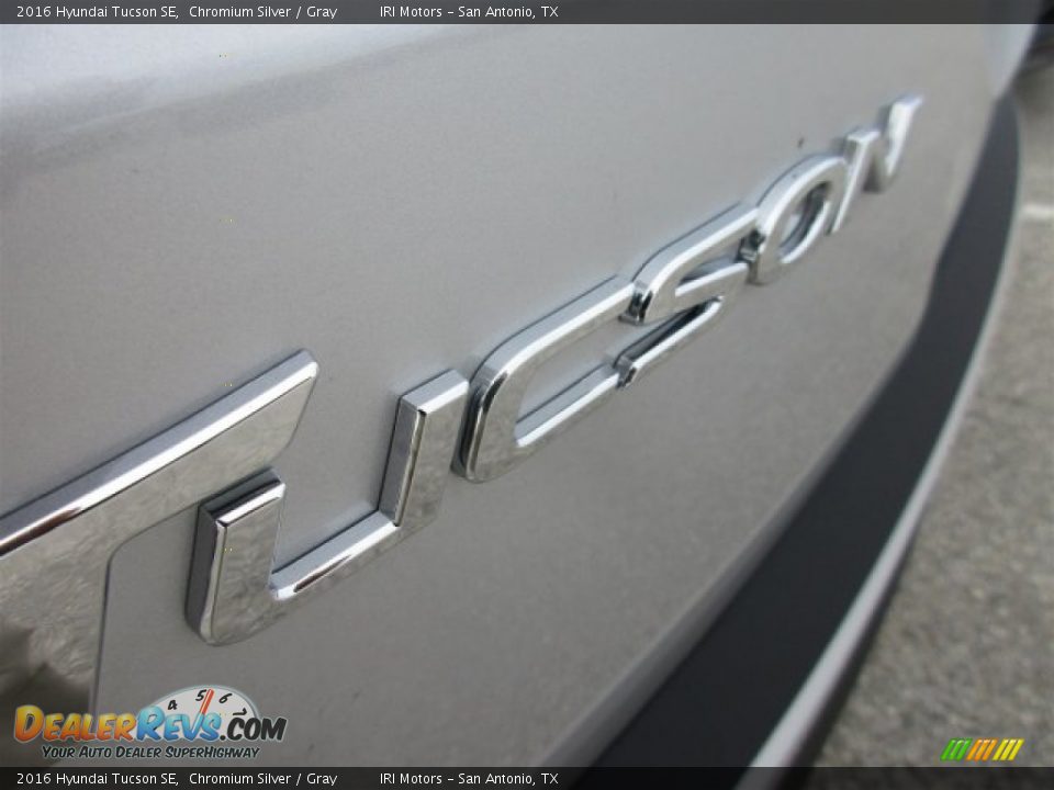 2016 Hyundai Tucson SE Chromium Silver / Gray Photo #5