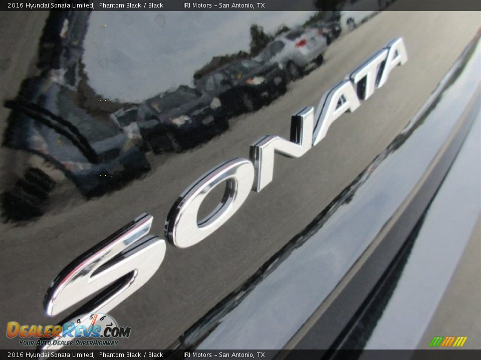 2016 Hyundai Sonata Limited Phantom Black / Black Photo #5