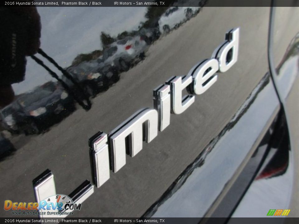 2016 Hyundai Sonata Limited Phantom Black / Black Photo #6