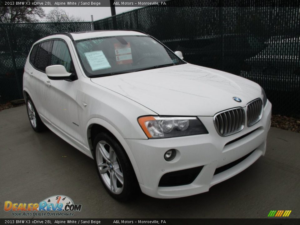Front 3/4 View of 2013 BMW X3 xDrive 28i Photo #5