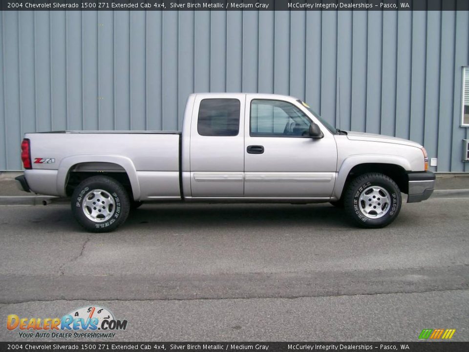 2004 Chevrolet Silverado 1500 Z71 Extended Cab 4x4 Silver Birch Metallic / Medium Gray Photo #2