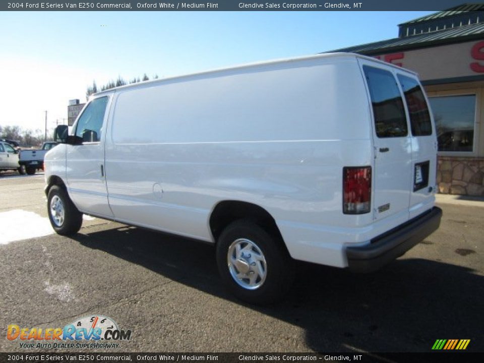 2004 Ford E Series Van E250 Commercial Oxford White / Medium Flint Photo #4