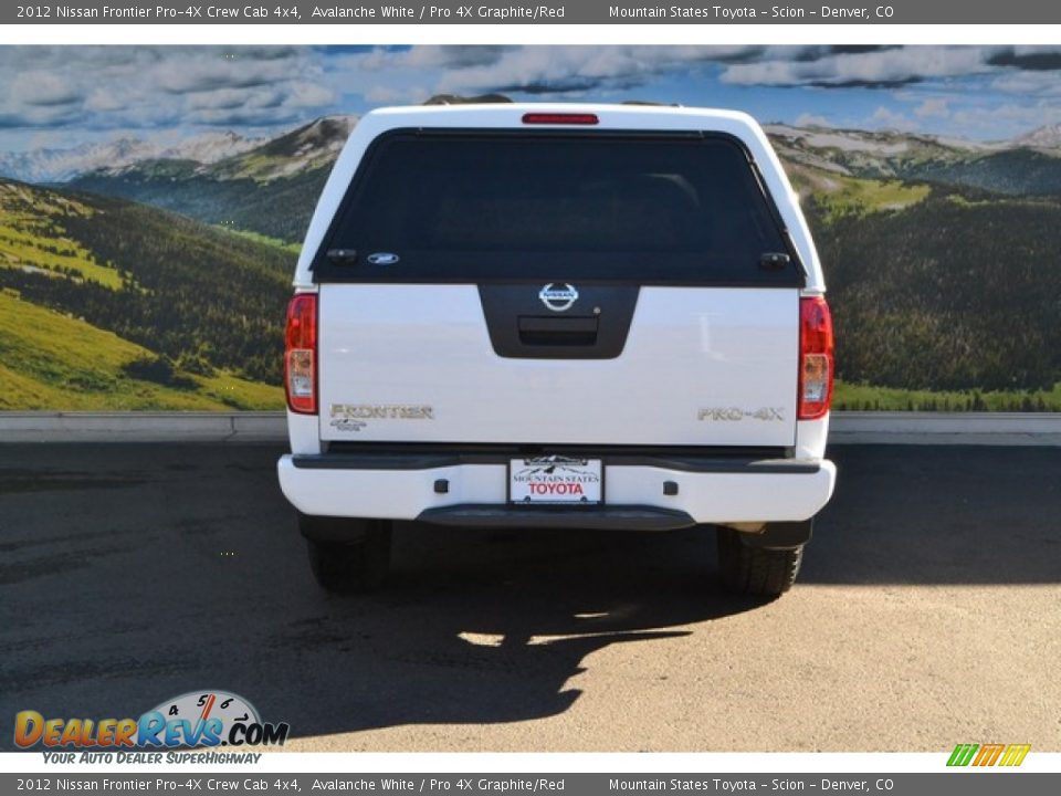 2012 Nissan Frontier Pro-4X Crew Cab 4x4 Avalanche White / Pro 4X Graphite/Red Photo #9