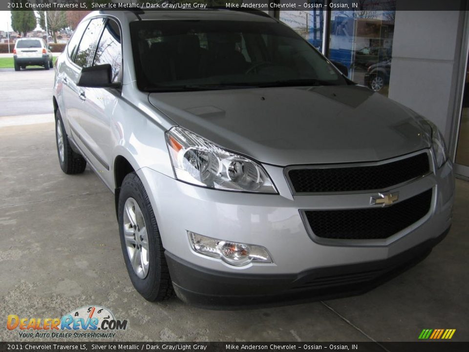 2011 Chevrolet Traverse LS Silver Ice Metallic / Dark Gray/Light Gray Photo #1