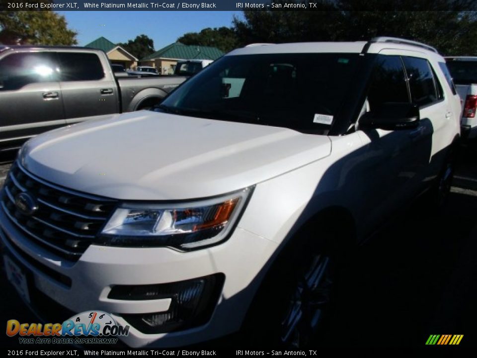 2016 Ford Explorer XLT White Platinum Metallic Tri-Coat / Ebony Black Photo #2