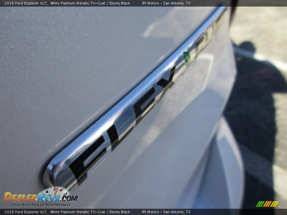 2016 Ford Explorer XLT White Platinum Metallic Tri-Coat / Ebony Black Photo #6