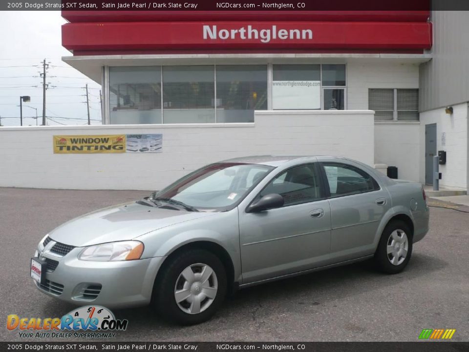 2005 Dodge Stratus SXT Sedan Satin Jade Pearl / Dark Slate Gray Photo #1