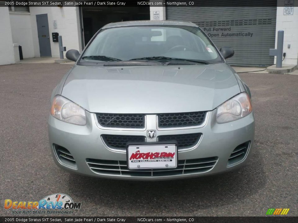 2005 Dodge Stratus SXT Sedan Satin Jade Pearl / Dark Slate Gray Photo #2