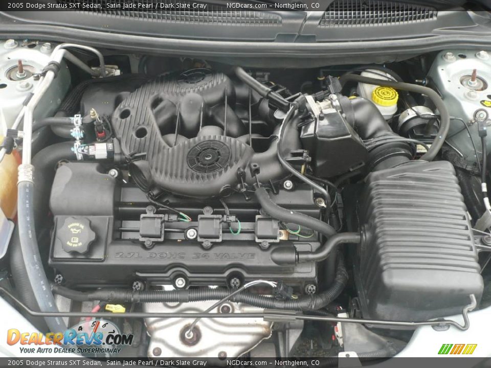 2005 Dodge Stratus SXT Sedan Satin Jade Pearl / Dark Slate Gray Photo #12