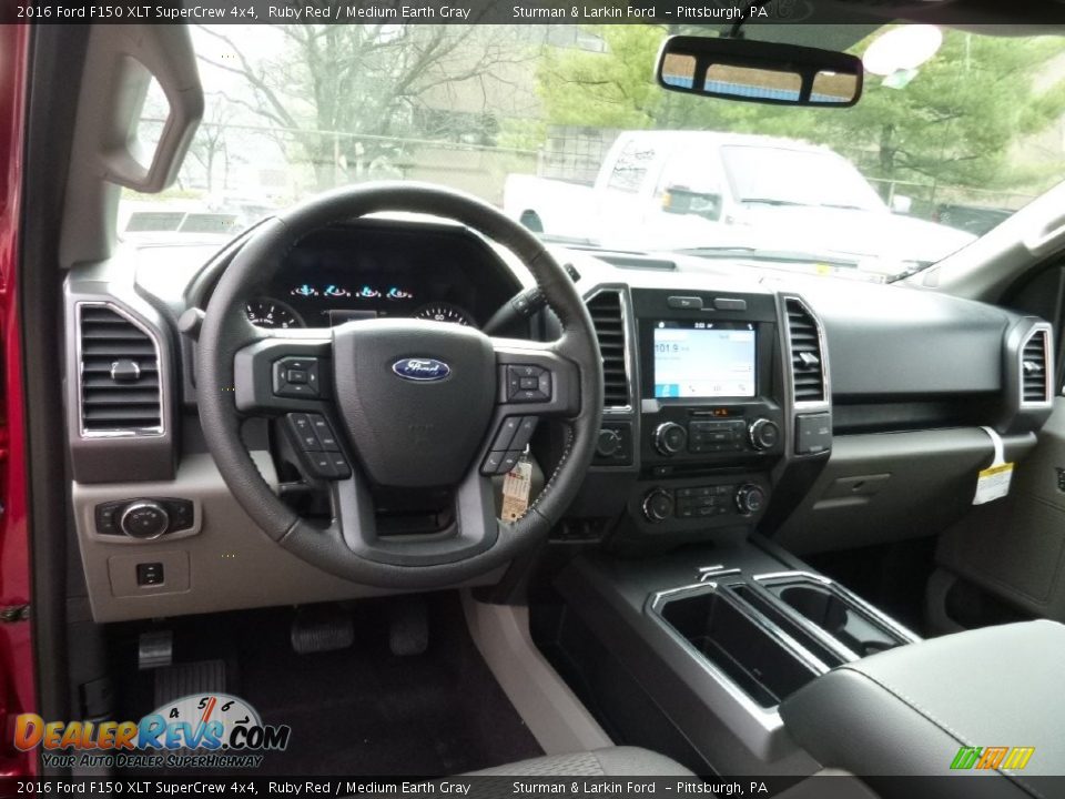 2016 Ford F150 XLT SuperCrew 4x4 Ruby Red / Medium Earth Gray Photo #10