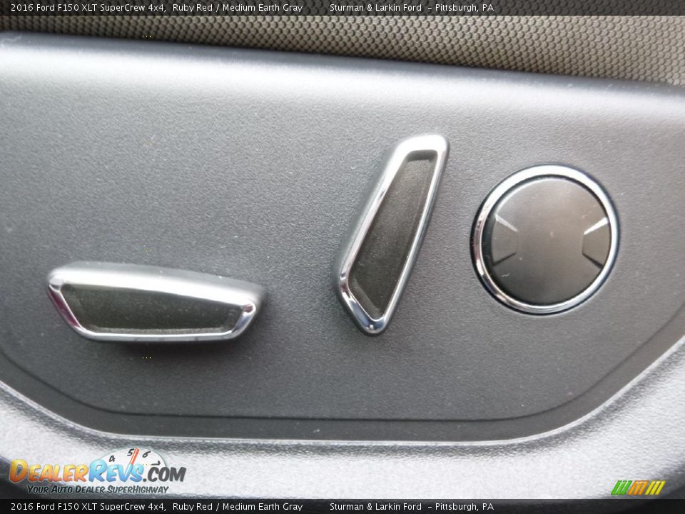 2016 Ford F150 XLT SuperCrew 4x4 Ruby Red / Medium Earth Gray Photo #13