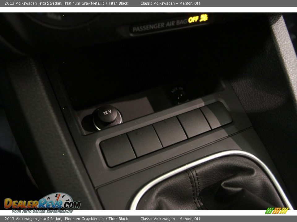 2013 Volkswagen Jetta S Sedan Platinum Gray Metallic / Titan Black Photo #10