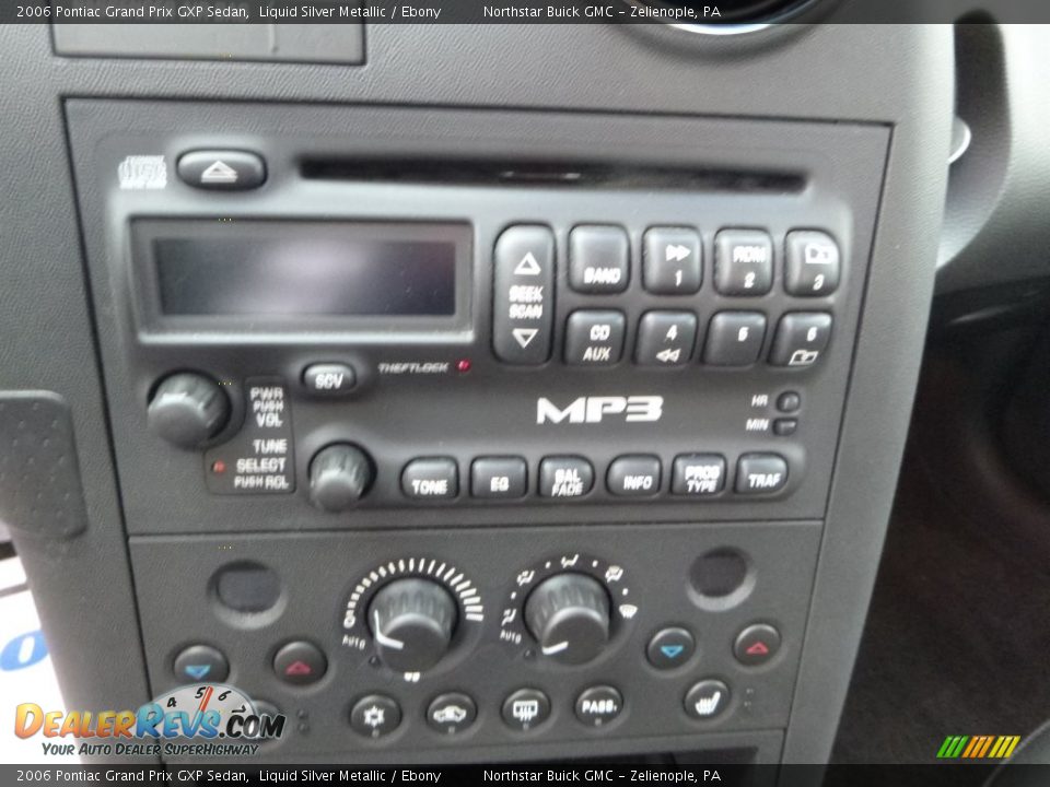 2006 Pontiac Grand Prix GXP Sedan Liquid Silver Metallic / Ebony Photo #14