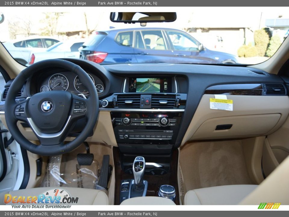 2015 BMW X4 xDrive28i Alpine White / Beige Photo #15