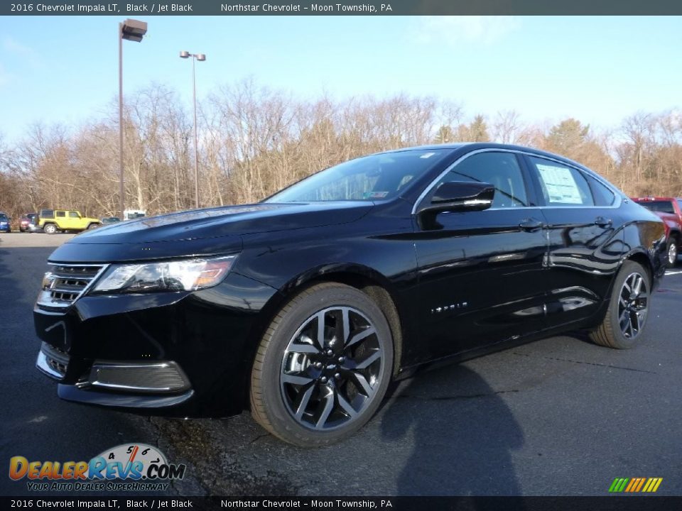 Front 3/4 View of 2016 Chevrolet Impala LT Photo #1