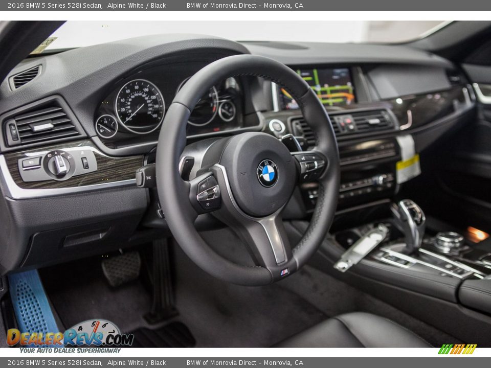 2016 BMW 5 Series 528i Sedan Alpine White / Black Photo #6