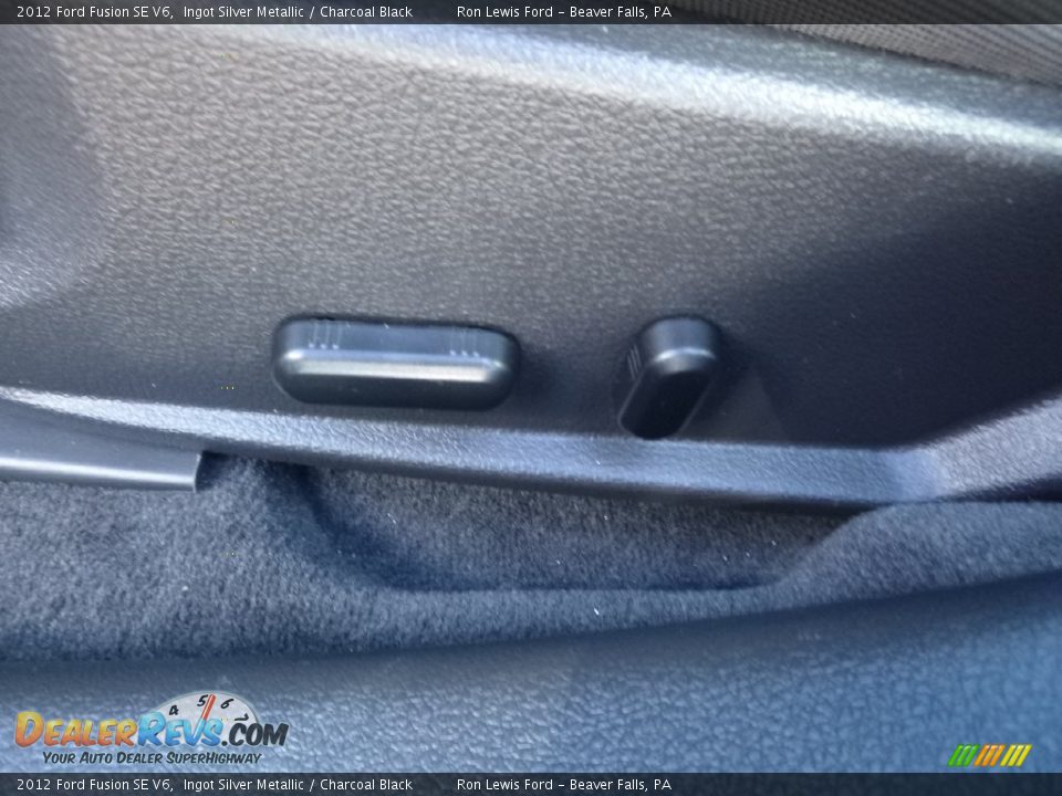 2012 Ford Fusion SE V6 Ingot Silver Metallic / Charcoal Black Photo #16