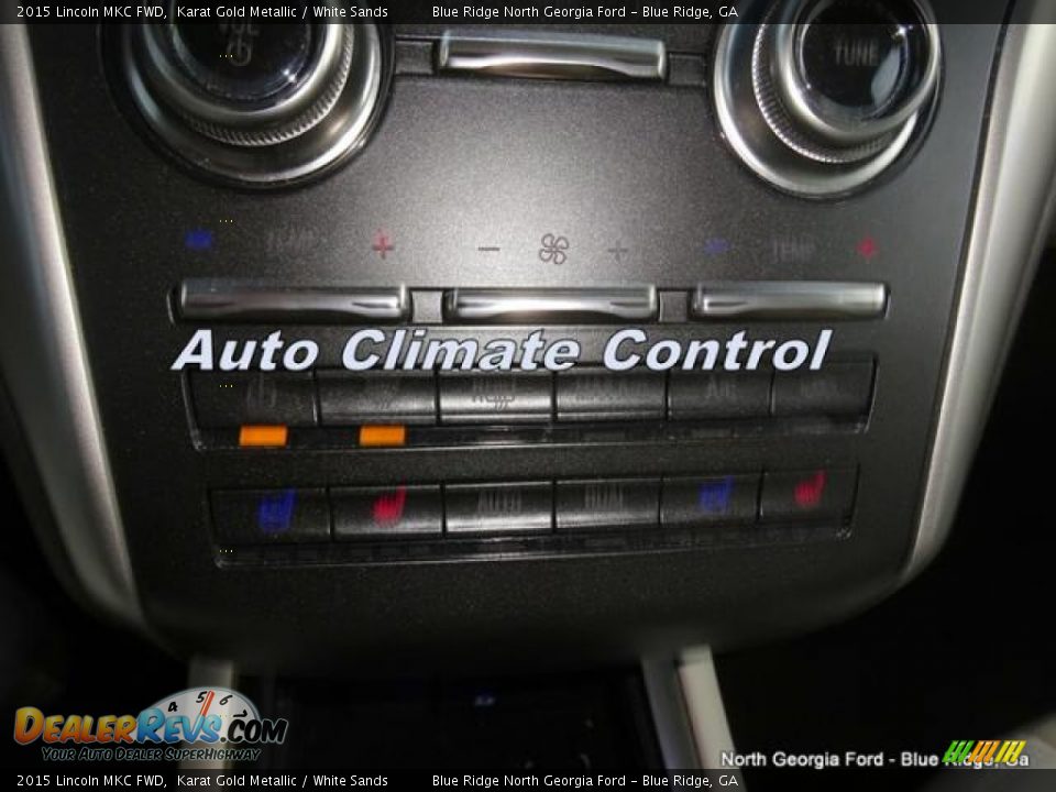 2015 Lincoln MKC FWD Karat Gold Metallic / White Sands Photo #26