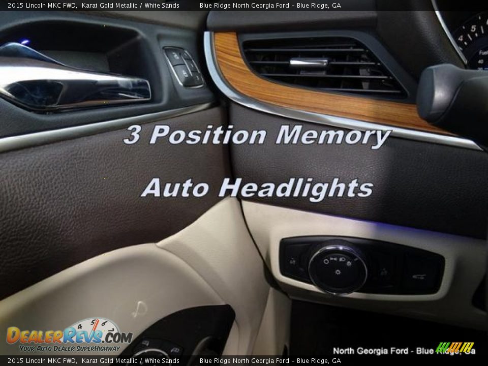 2015 Lincoln MKC FWD Karat Gold Metallic / White Sands Photo #27