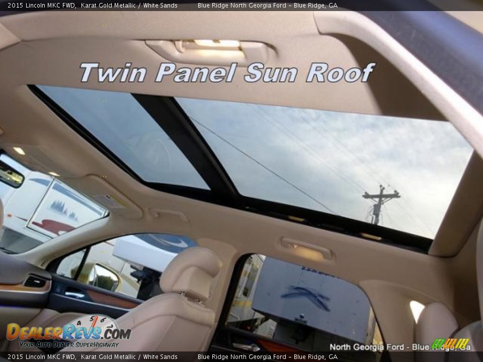 2015 Lincoln MKC FWD Karat Gold Metallic / White Sands Photo #28