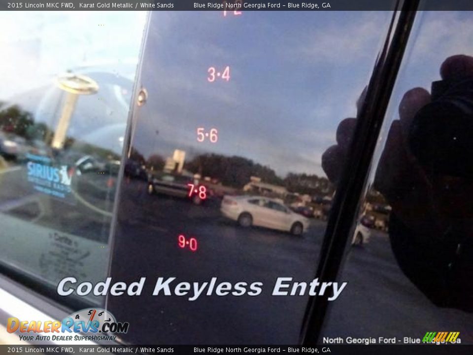 2015 Lincoln MKC FWD Karat Gold Metallic / White Sands Photo #30