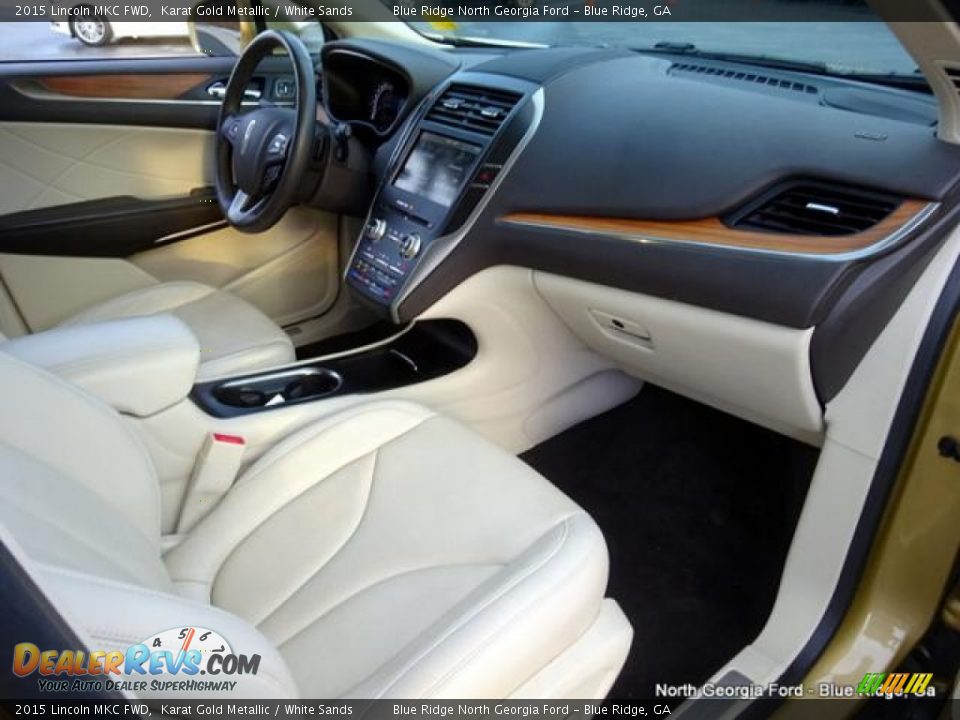 2015 Lincoln MKC FWD Karat Gold Metallic / White Sands Photo #34