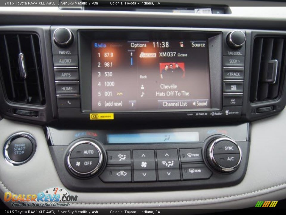 Controls of 2016 Toyota RAV4 XLE AWD Photo #7
