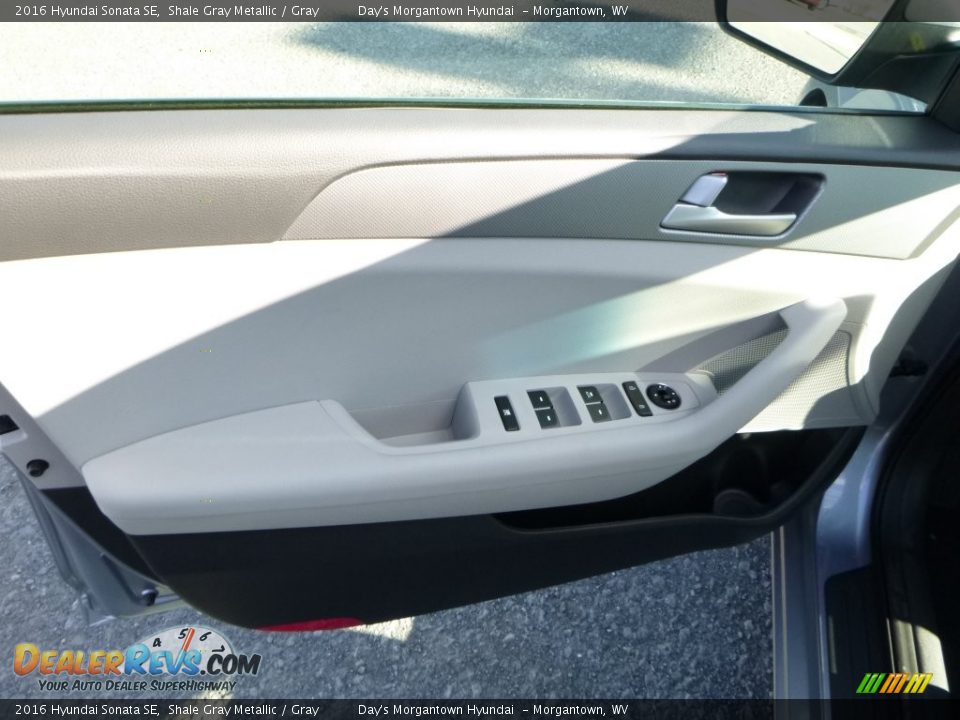 2016 Hyundai Sonata SE Shale Gray Metallic / Gray Photo #13