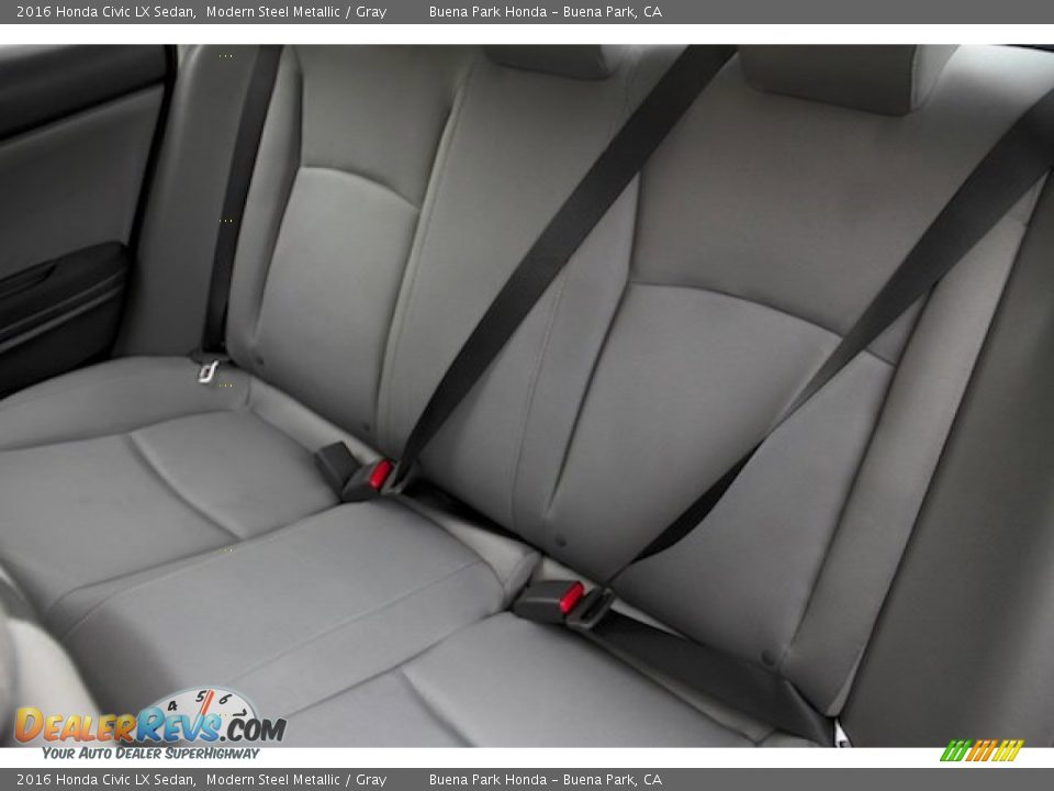 2016 Honda Civic LX Sedan Modern Steel Metallic / Gray Photo #13