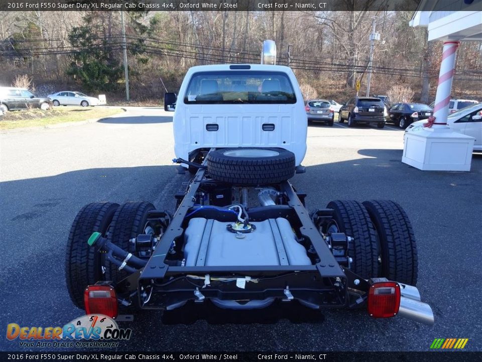2016 Ford F550 Super Duty XL Regular Cab Chassis 4x4 Oxford White / Steel Photo #6