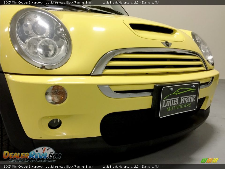 2005 Mini Cooper S Hardtop Liquid Yellow / Black/Panther Black Photo #27