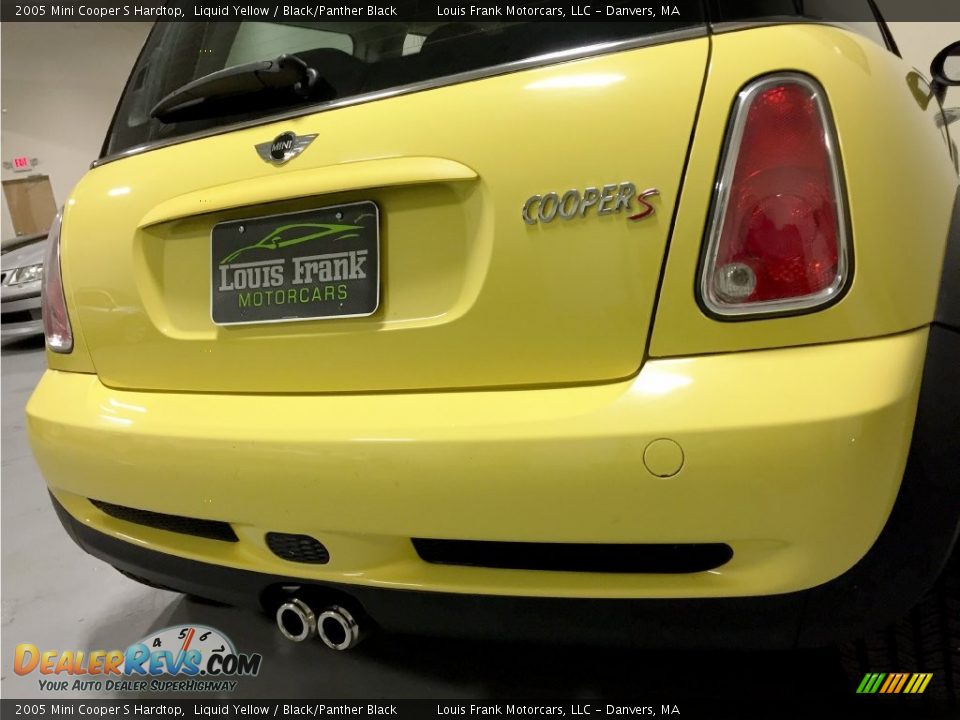 2005 Mini Cooper S Hardtop Liquid Yellow / Black/Panther Black Photo #28