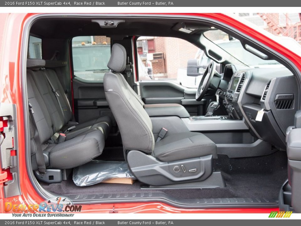 2016 Ford F150 XLT SuperCab 4x4 Race Red / Black Photo #7