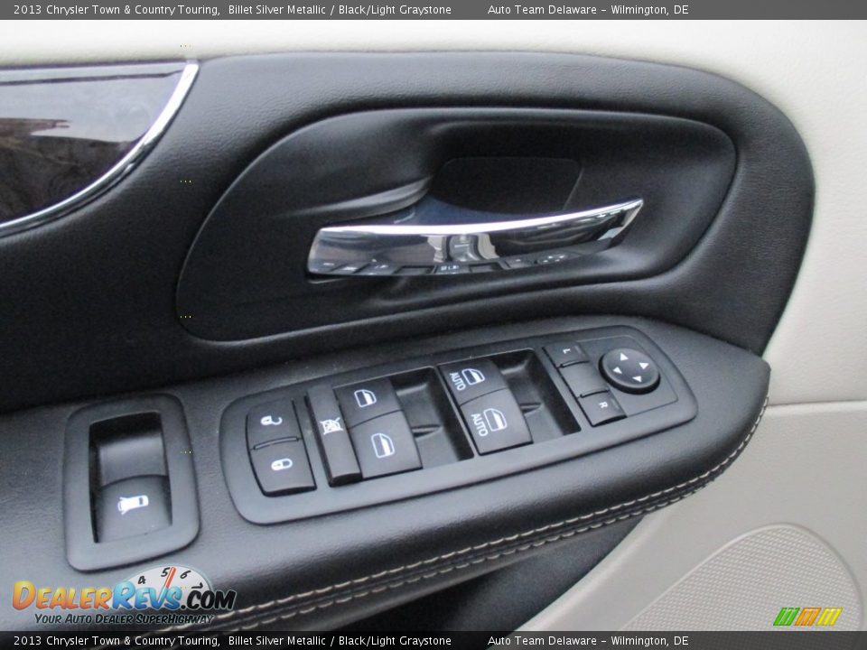 2013 Chrysler Town & Country Touring Billet Silver Metallic / Black/Light Graystone Photo #27