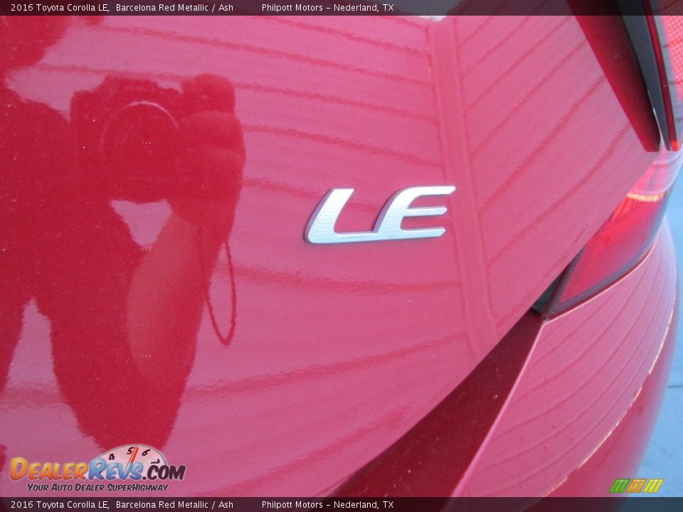 2016 Toyota Corolla LE Barcelona Red Metallic / Ash Photo #14