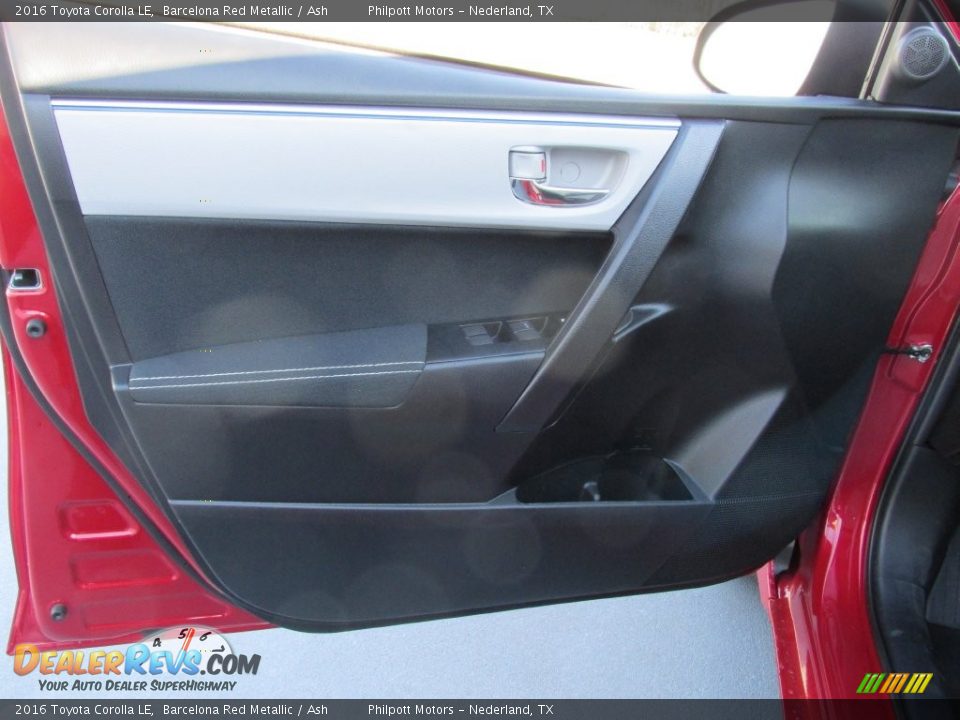 2016 Toyota Corolla LE Barcelona Red Metallic / Ash Photo #19