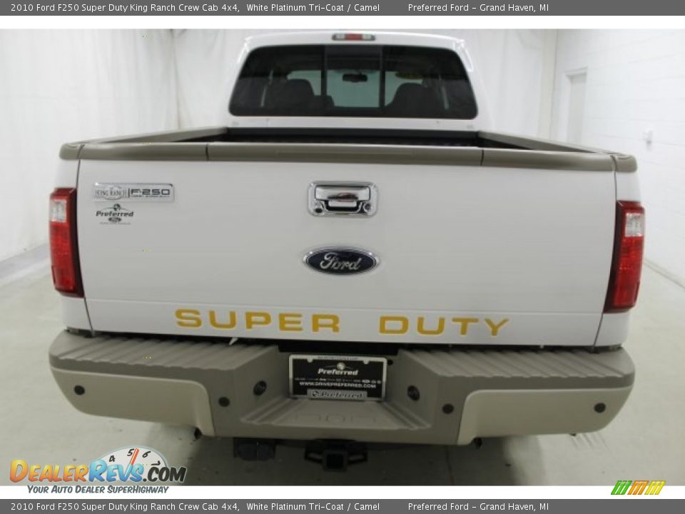 2010 Ford F250 Super Duty King Ranch Crew Cab 4x4 White Platinum Tri-Coat / Camel Photo #5