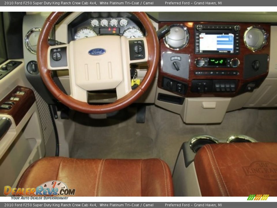 2010 Ford F250 Super Duty King Ranch Crew Cab 4x4 White Platinum Tri-Coat / Camel Photo #19