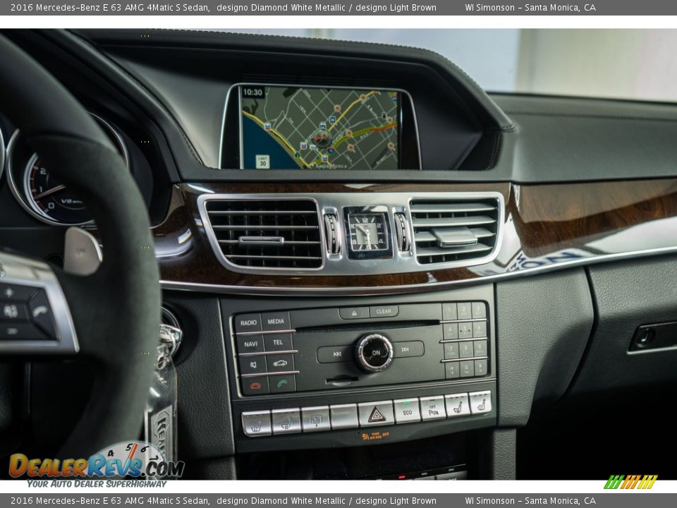 Controls of 2016 Mercedes-Benz E 63 AMG 4Matic S Sedan Photo #8