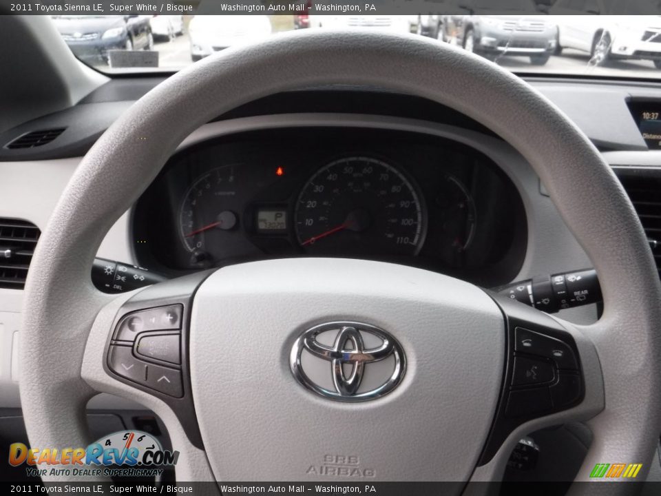 2011 Toyota Sienna LE Super White / Bisque Photo #18