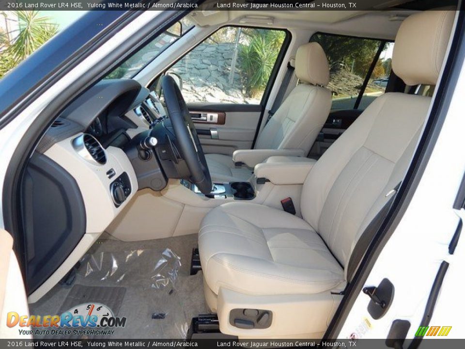 2016 Land Rover LR4 HSE Yulong White Metallic / Almond/Arabica Photo #3