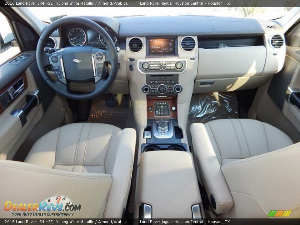 2016 Land Rover LR4 HSE Yulong White Metallic / Almond/Arabica Photo #4