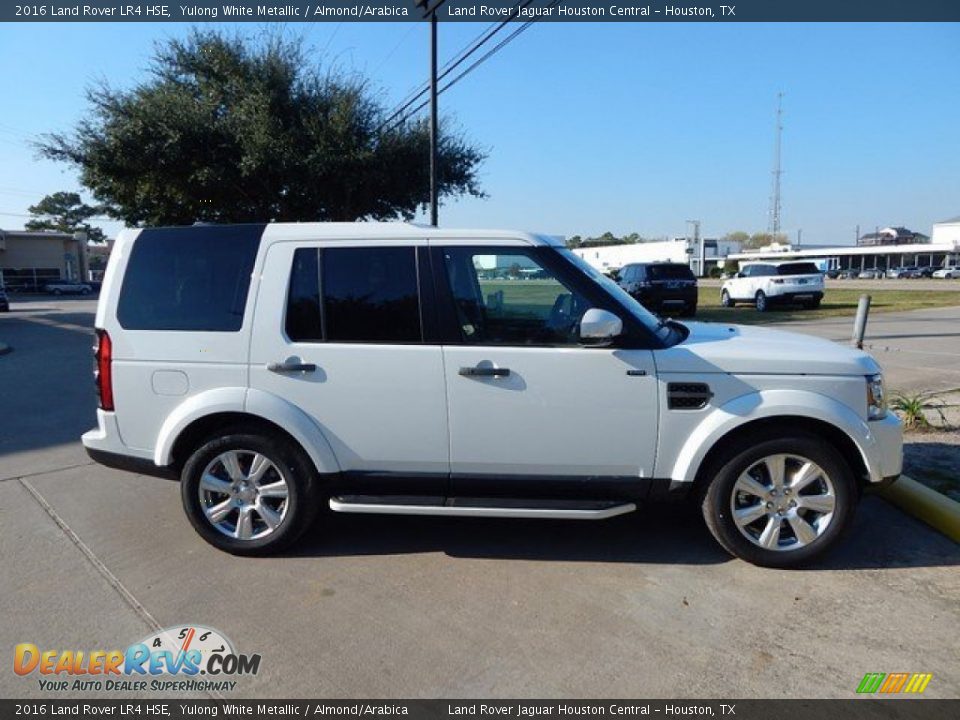 2016 Land Rover LR4 HSE Yulong White Metallic / Almond/Arabica Photo #6