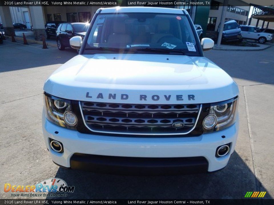 2016 Land Rover LR4 HSE Yulong White Metallic / Almond/Arabica Photo #12