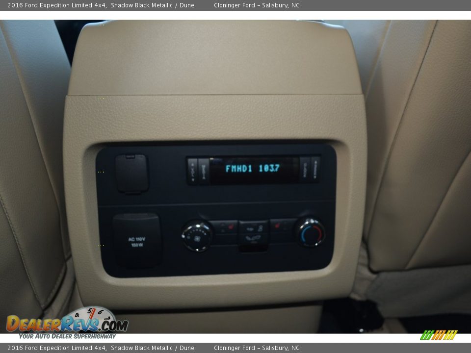 2016 Ford Expedition Limited 4x4 Shadow Black Metallic / Dune Photo #11