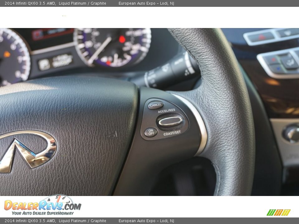 2014 Infiniti QX60 3.5 AWD Liquid Platinum / Graphite Photo #30